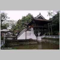 Vietnam, One Pillar Pagoda, photo by Gavia, tripadvisor.jpg